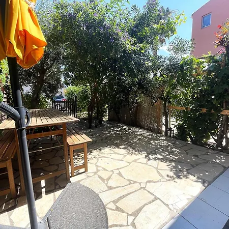 Apartment T2 A : Jardin, Parking, Wifi, Climatisation, Proche - Fr-1-309-340